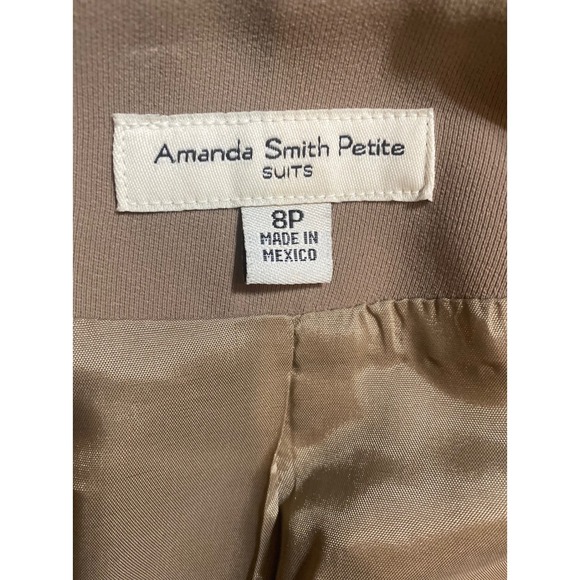 Amanda Smith Petite Women's Beige Suit Set Blazer Skirt 8P NWT - Picture 7 of 7